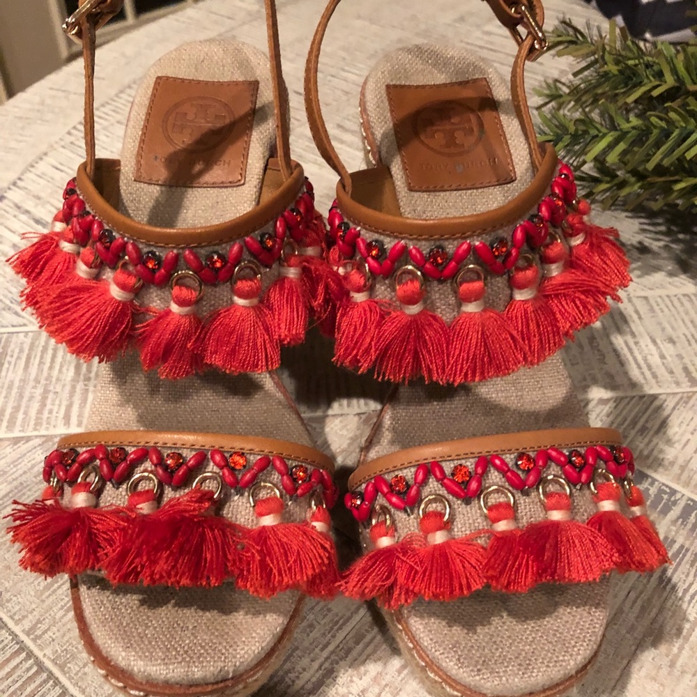 Tory Burch wedges size 7 1/2